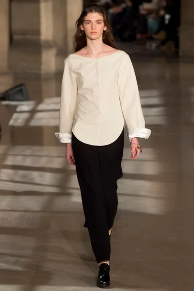 Look 23